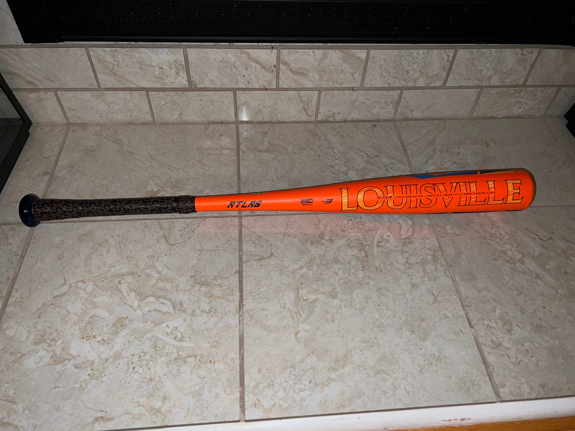 At Auction: Pair Vintage Louisville Slugger Baseball Bats