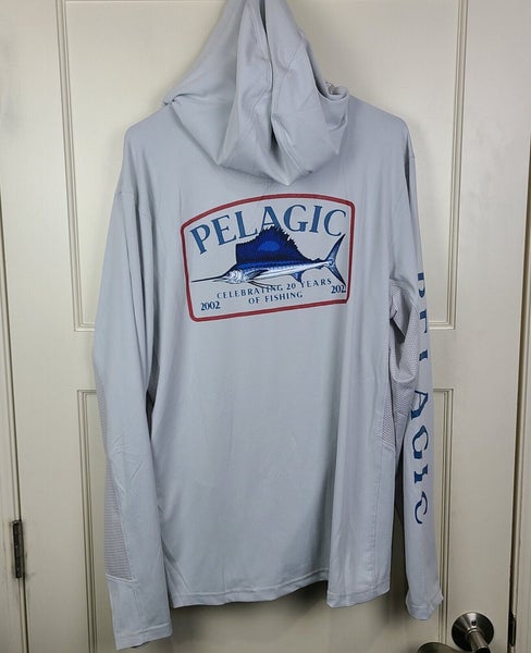 Pelagic Men's ExoTech Game Fish Sailfish Hooded Fishing Shirt in Light Grey  XL