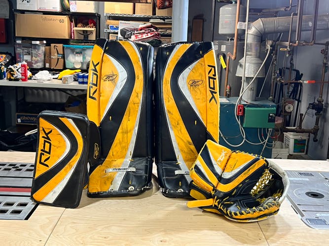 Used 32" Regular  Premier II Goalie Full Set