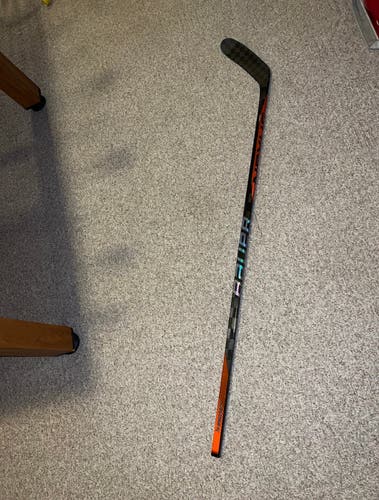 Bauer Supreme UltraSonic Hockey Stick Dress As A Bauer Sync