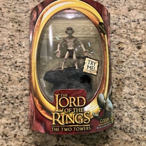 The Lord of the Rings Gollum Action Figure LOTR NIB Toy Biz the two towers 2003
