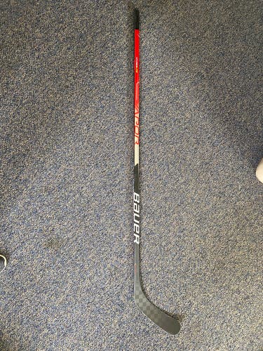 New Left Hand P92 Pro Stock 95 Flex Vapor Hyperlite Hockey Stick Harris