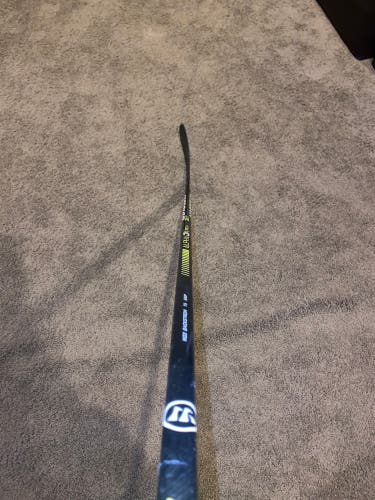 Senior RH W03 P92 Alpha DX Pro Team Hockey Stick