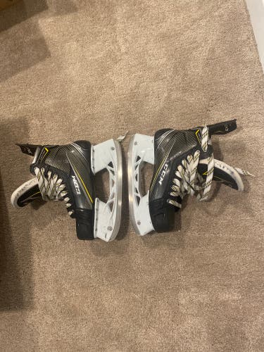 CCM Size 7 Tacks vector Hockey Skates