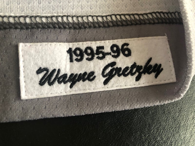 WAYNE GRETZKY 1995-96 KINGS AUTHENTIC MITCHELL & NESS 'BURGER KING