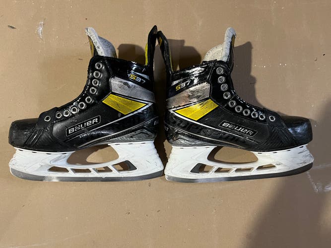 Used Bauer Extra Wide Width Size 7 Hockey Skates