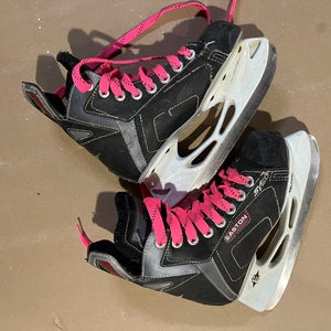 Used Easton Size 1 Hockey Skates