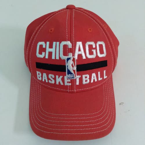 Adidas NBA Chicago Bulls Spell Out Youth Adjustable Cap OSFM