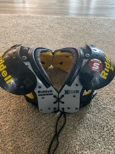 Riddell XForce II Youth S (11”-12”)
