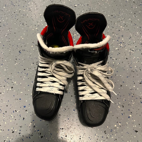 BOOT Only Bauer Regular Width Size 9.5 Vapor 3X Hockey Skates