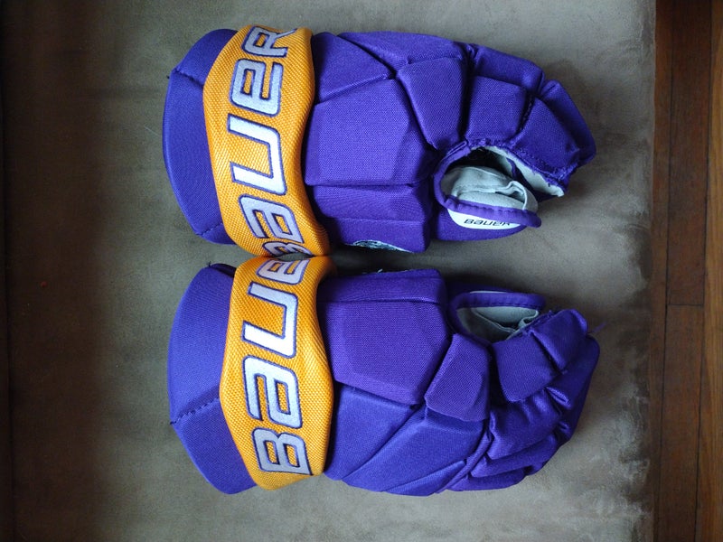 Used Bauer Vapor Team Gloves 14"