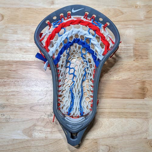 BN NIKE CEO STRUNG (10D XPRO)