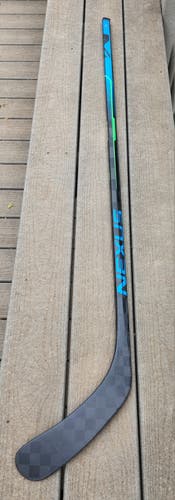 Used Junior Bauer Left Hand Nexus Geo Hockey Stick P92