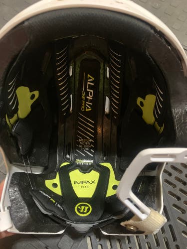 Used Medium Warrior Pro Stock Alpha One Pro Helmet