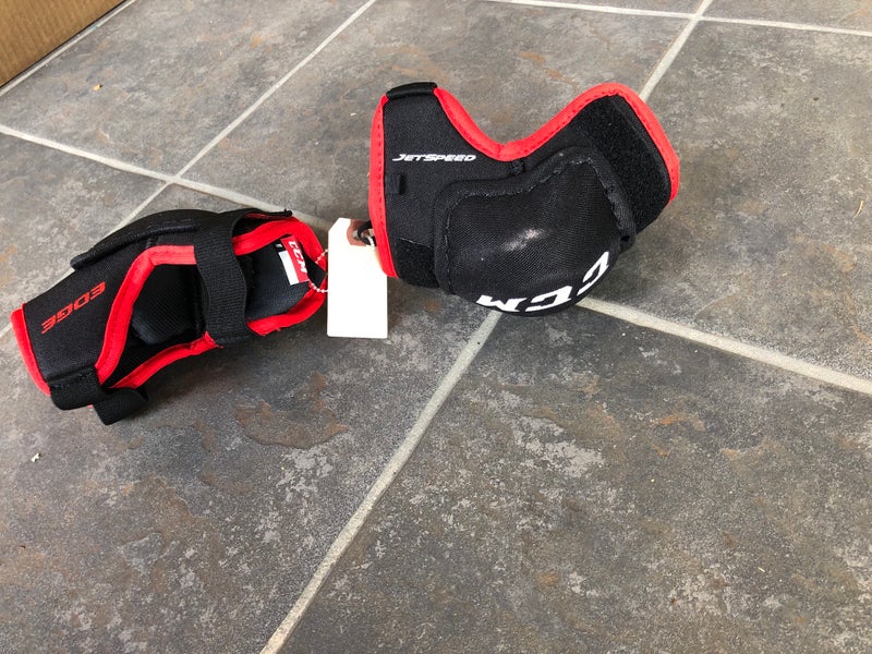 Used Large CCM Jetspeed Edge Elbow Pads