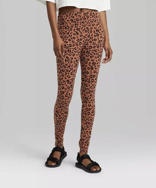 NWT Wild Fable Women's High Waisted Classic Leopard Print Leggings Brown  Large