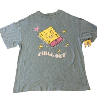 NWT Sponge Bob Square Pants Chill Out Women's Short Sleeve Tee Size L
