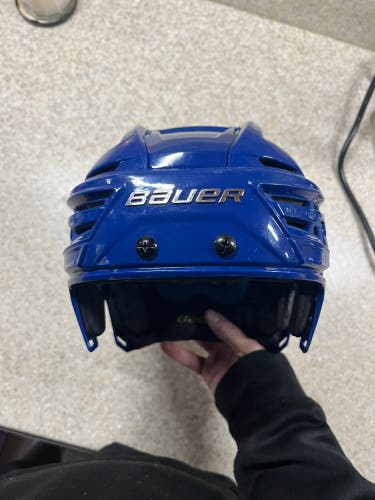 New Large Bauer Re-Akt 150 Helmet