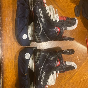 Senior Bauer Regular Width Pro Stock Size 7.5 Vapor 1X Hockey Skates