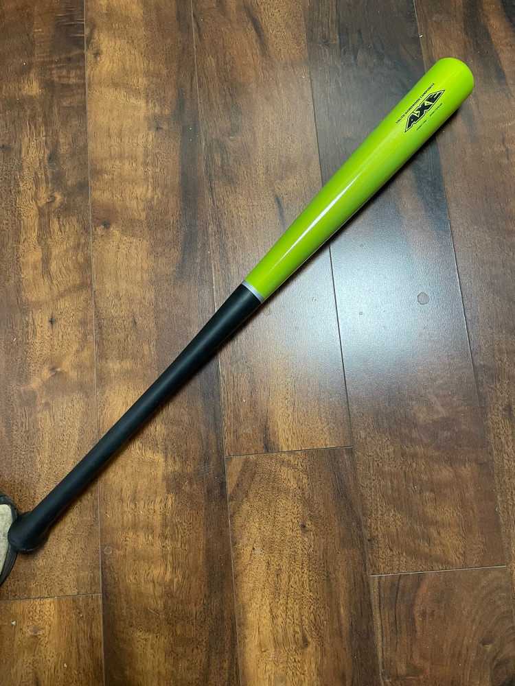 Axe Youth Wood Composite Bat