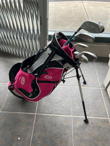 Used US Kids Golf Right Clubs (Full Set) Number of Clubs