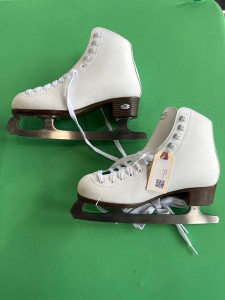 Used Riedell Figure Skates 7.0