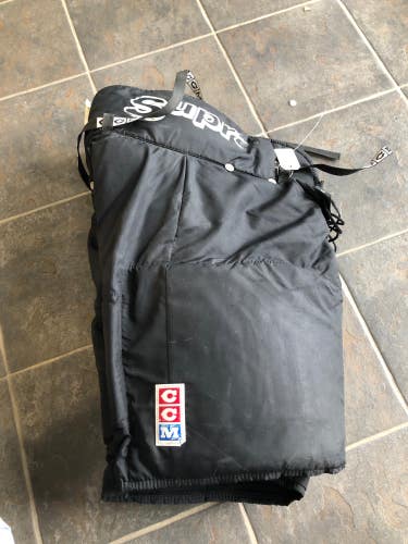 Senior Used Medium CCM Hockey Pants