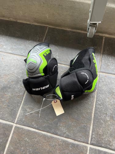 Used Large Bauer Supreme One.6 Elbow Pads