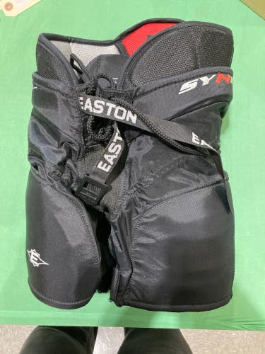 Youth Used Small Easton Synergy ST4 Hockey Pants