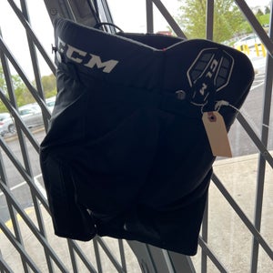 Youth Used Large CCM Hockey Pants