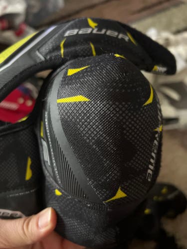 Bauer elbow pads jr