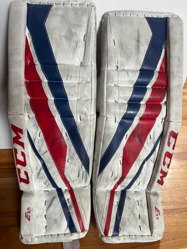 Used 30" CCM Extreme Flex E3.5 Goalie Leg Pads