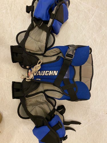 Used Small Vaughn Velocity V7 Goalie Chest Protector