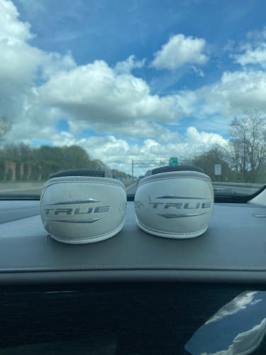 Used Adult Medium True ZeroLyte Arm Pads