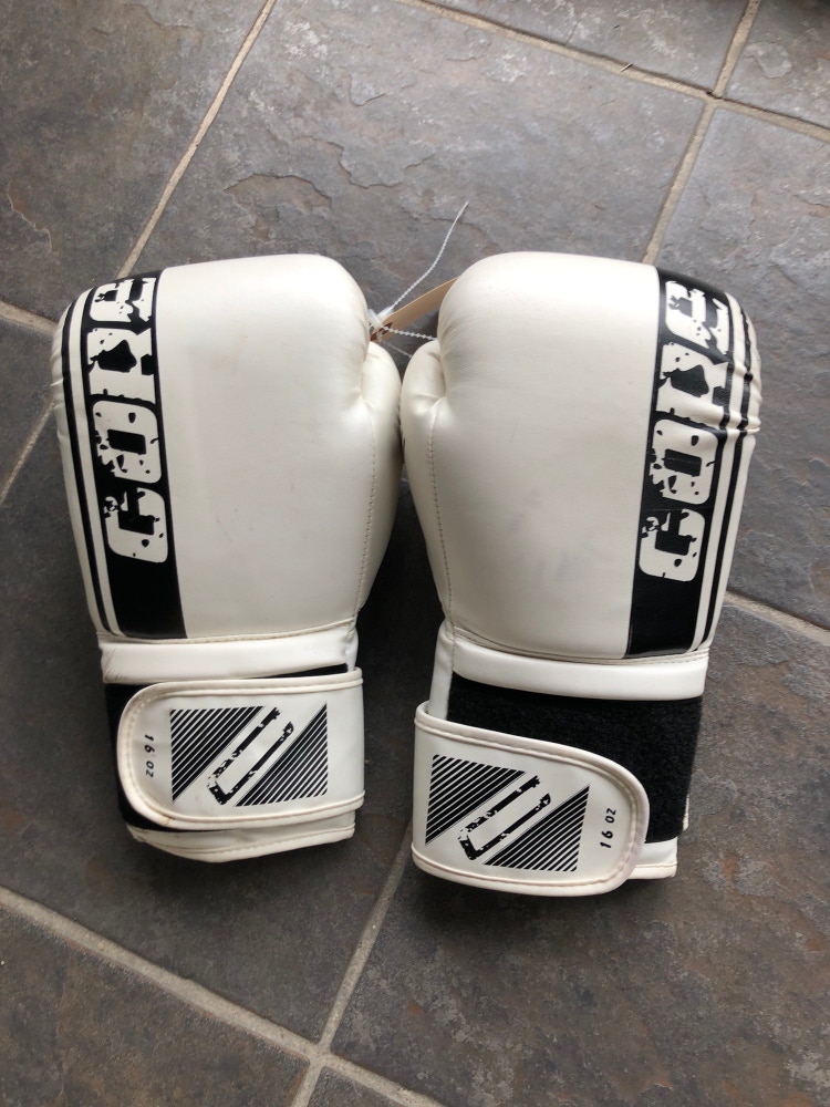 Used Core Boxing Gloves