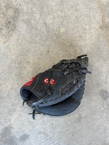 Right Hand Throw 32.5" Renegade Catcher's Glove