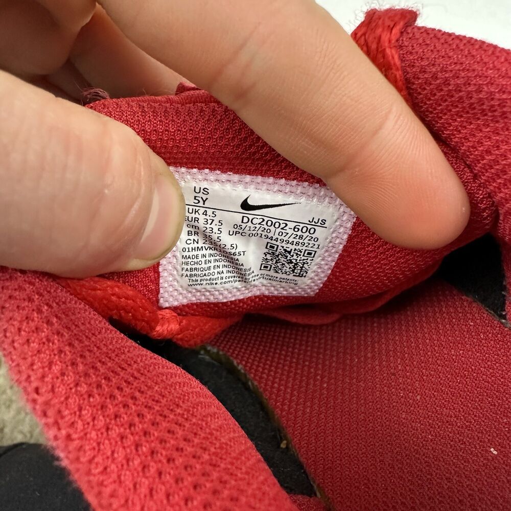 nike 5y is what size in women's