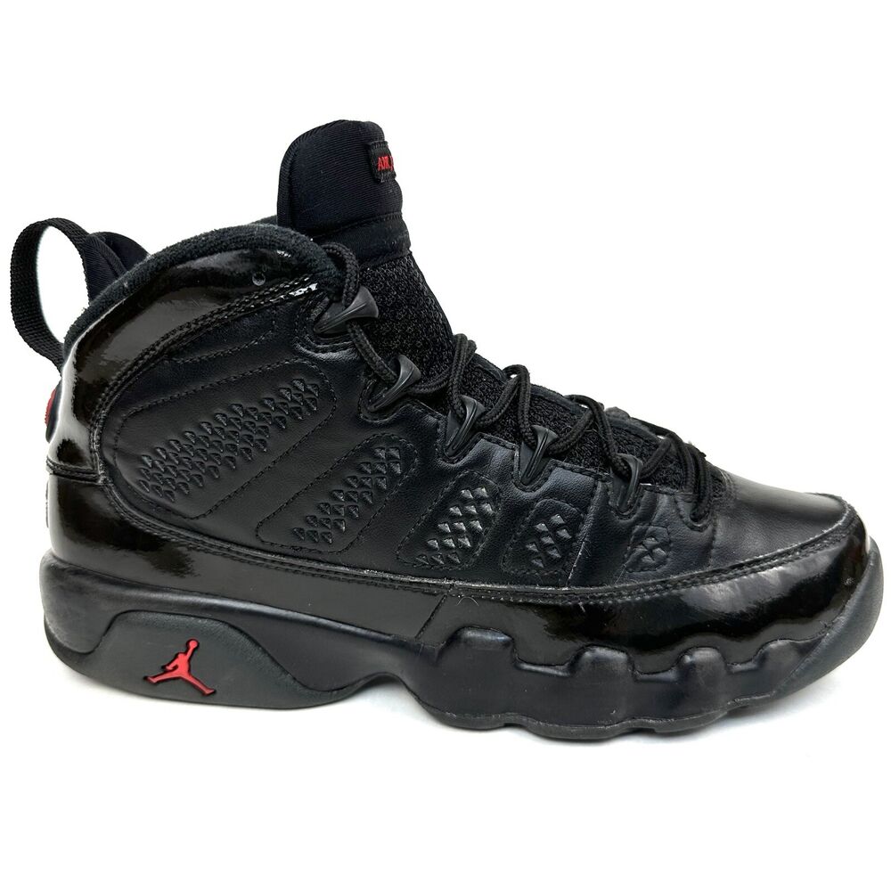 Air Jordan 11 Black Stingray 852625-030 - Sneaker Bar Detroit