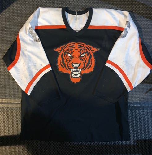 Vintage 90's CCM Hockey Jersey XL