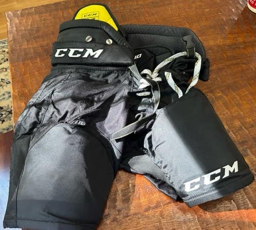 LIKE NEW Junior Used Large CCM Tacks 9080 Hockey Pants