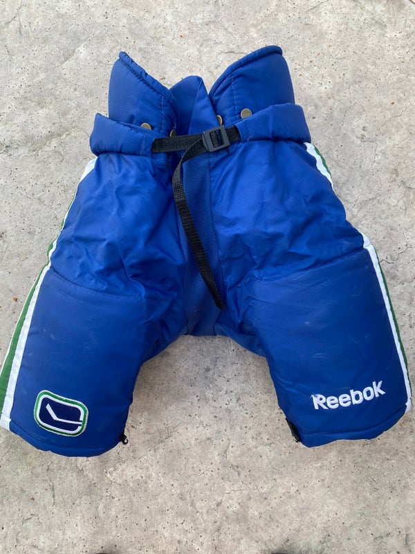 Canucks pro pants