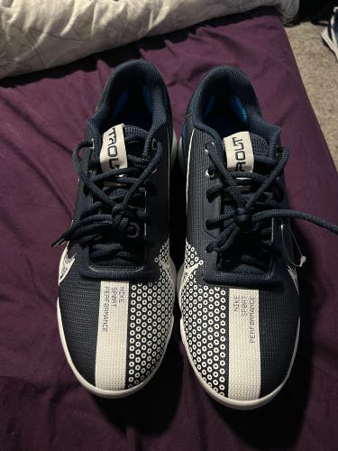 Nike Baseball Cleats Force Zoom Trout 7 Size 11.5