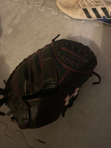 Used Right Hand Throw 31.5" Baseball Glove
