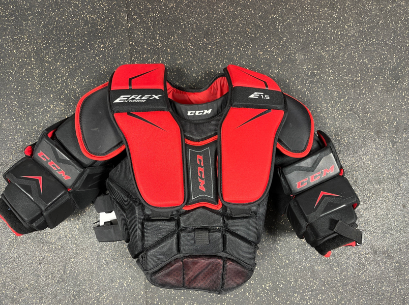 Used Small CCM Extreme Flex E1.5 Goalie Chest Protector