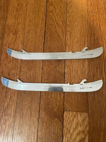 Used LS Pulse Skate BLADE. Size 230