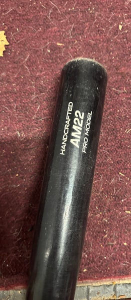 Marucci AM22 Bat 32”/29oz (-3)