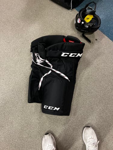 Ccm hockey pants jetspeed ftw