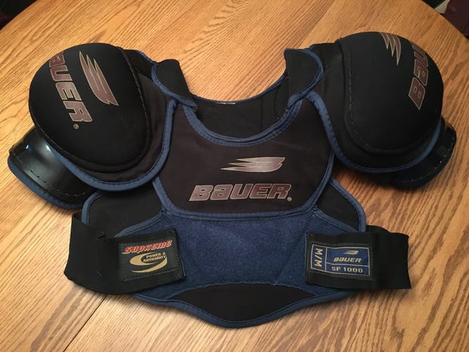 Senior Used Medium Bauer Supreme SP 000 Shoulder Pads
