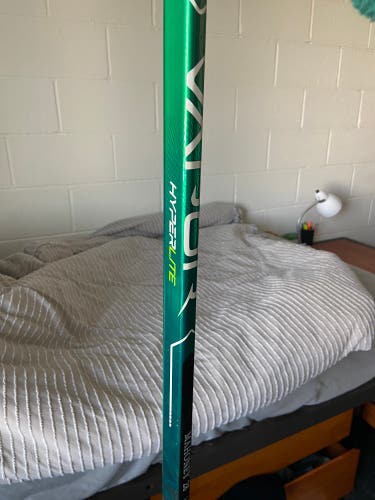 NEW Vapor Hyperlite Hockey Stick, Left, P92, 65 Flex