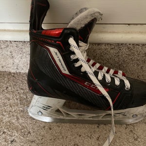 Senior CCM Regular Width  Size 7.5 JetSpeed Control Hockey Skates